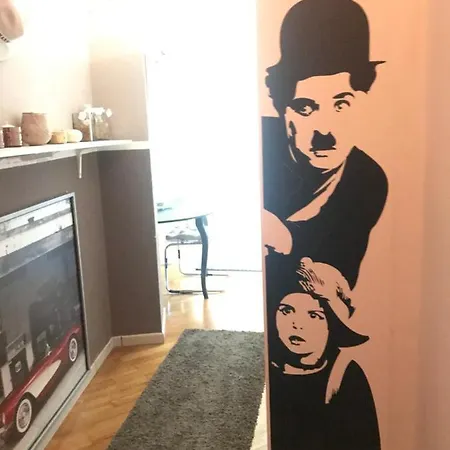 Veronicasrooms Vendégház *