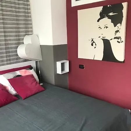 Veronicasrooms Vendégház Milánó
