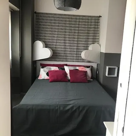 Veronicasrooms Vendégház *